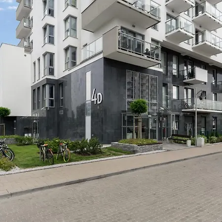 Mikki Albatross Towers Gdansk